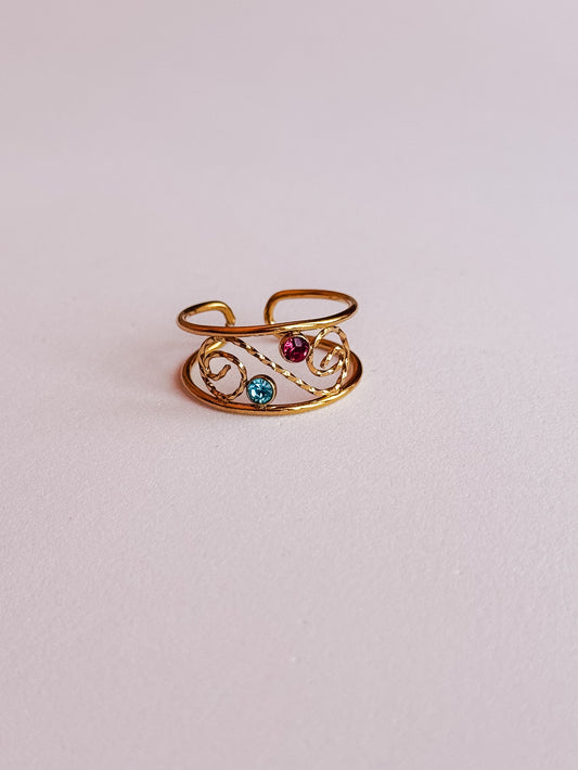 DAINTY DREAMER